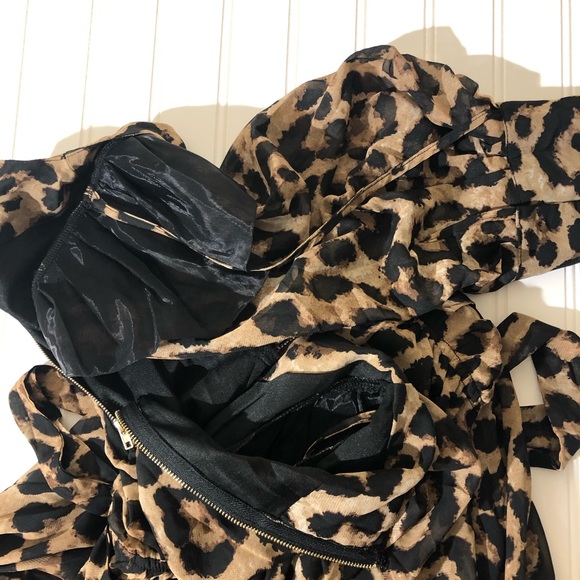 🎉🌹🍾HOST PICK Flared Bottom Dress - Picture 7 of 7